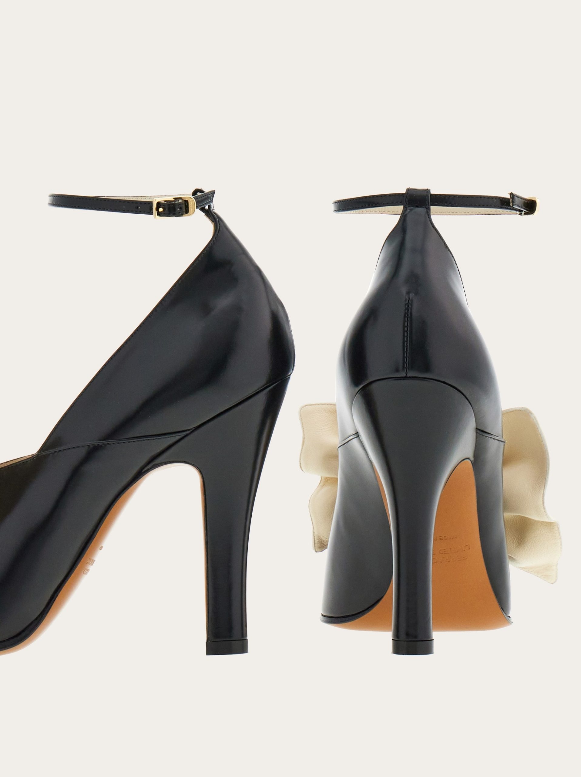 Ferragamo Bella (1928) - Image 2